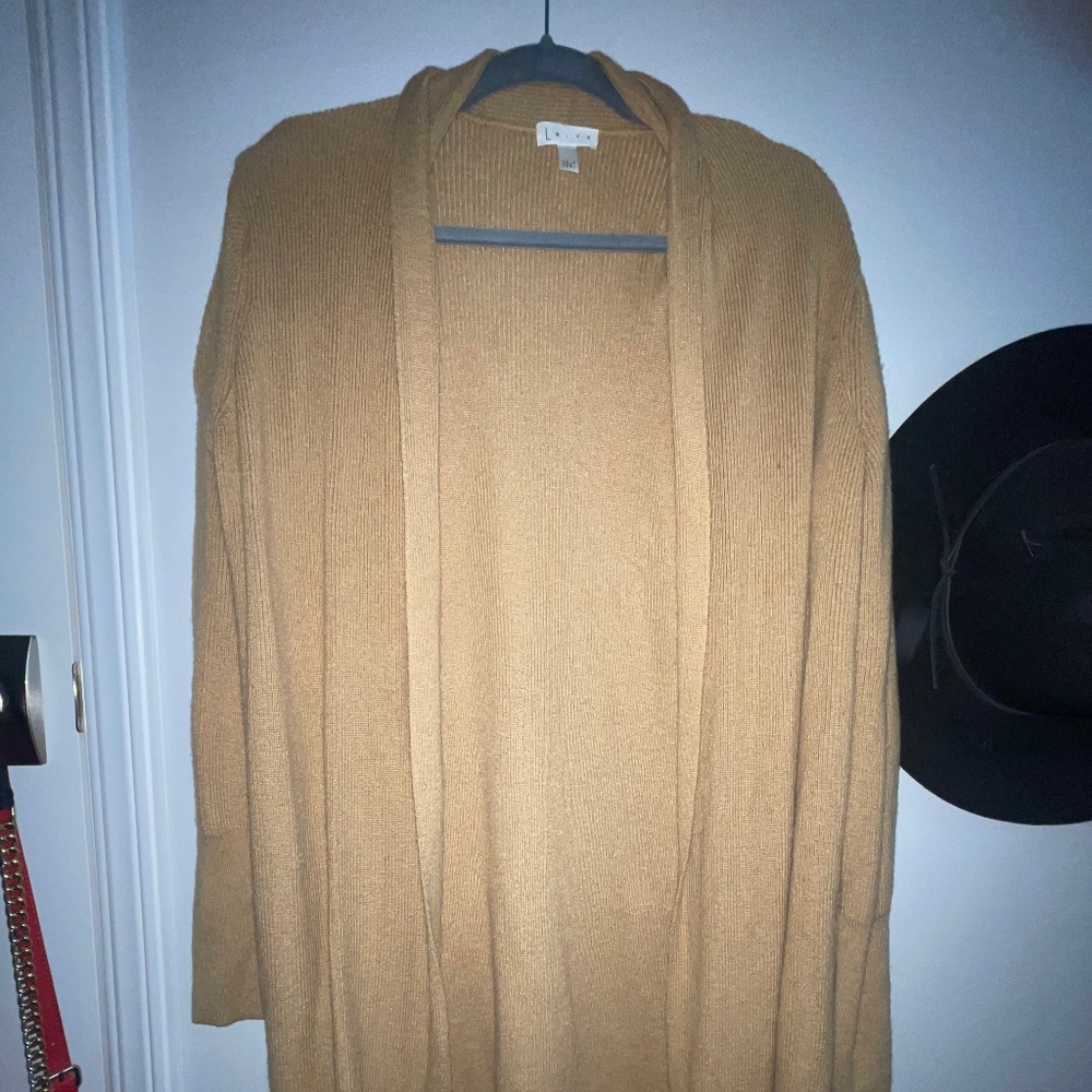 2 for 1 Leith Black and Tan Cardigan
